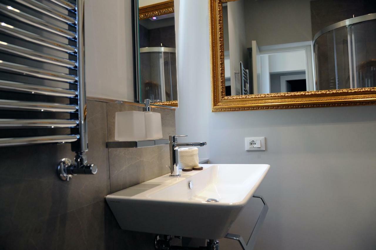 Nomentana House Apartment โรม ภายนอก รูปภาพ